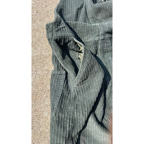 Peach Love Dress Women Size Small Green Corduroy Overall Mini Pockets Raw Hem - Picture 2 of 6